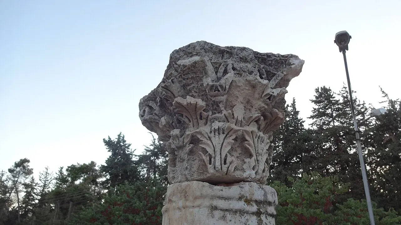 Stone column capital at the University of Jordan Archaeological Museum